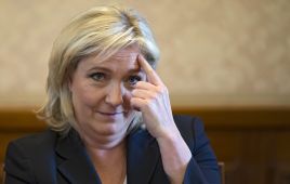 Marine Le Pen, przewodnicząca frakcji Europa Narodów i Wolności  (fot. PAP/EPA/IAN LANGSDON)