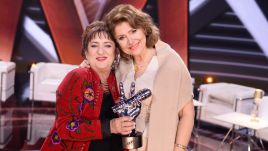 Regina Rosłaniec Bavcevic z drużyny Haliny Frąckowiak wygrała 5. edycję show „The Voice Senior”. Fot. Jan Bogacz / TVP