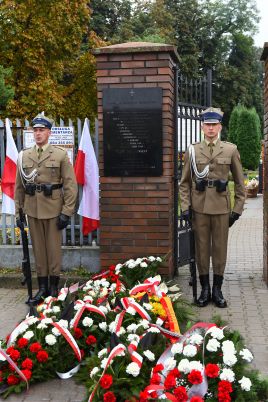 Obchody Dnia Pamięci Więźniów Obozu Dulag 121 i Niosących Im Pomoc, fot. Jacek Sulewski