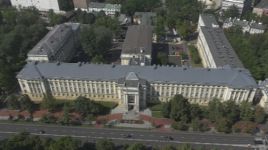 Dron latał nad kancelarią premiera; zatrzymano obywatela Rosji
