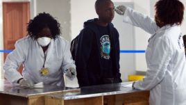 Belgia: do szpitala trafił chłopiec z objawami Eboli