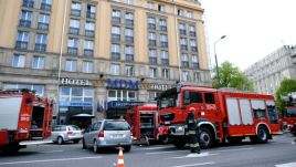 Warszawa: pożar hotelu MDM. Ewakuowano 70 osób