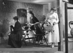 Teatr Telewizji: „Rajmunda”, 1958 rok. Scenografia: Xymena Zaniewska (fot. Zygmunt Januszewski/TVP)