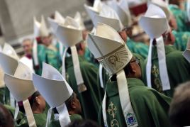 Zainaugurowano synod biskupów