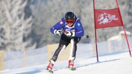 Andrzej Duda wsparł niepełnosprawnych sportowców… zjeżdżając na nartach
