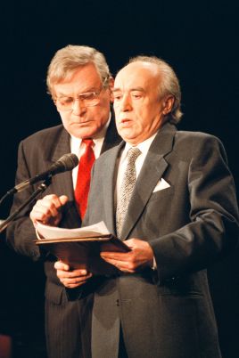Wiesław Gołas i Wiesław Michnikowski w programie „Kabaret Dudek po latach - rok 1994"