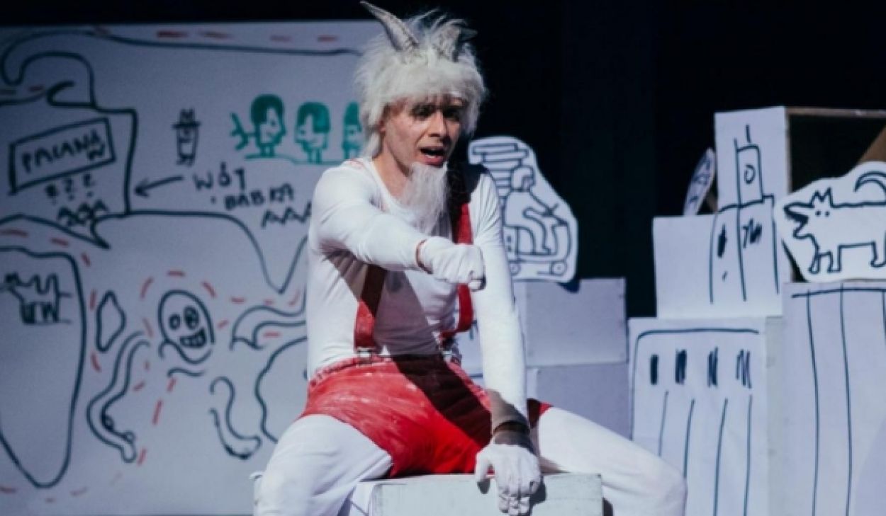 Matołek kończy internetowy sezon teatralny
