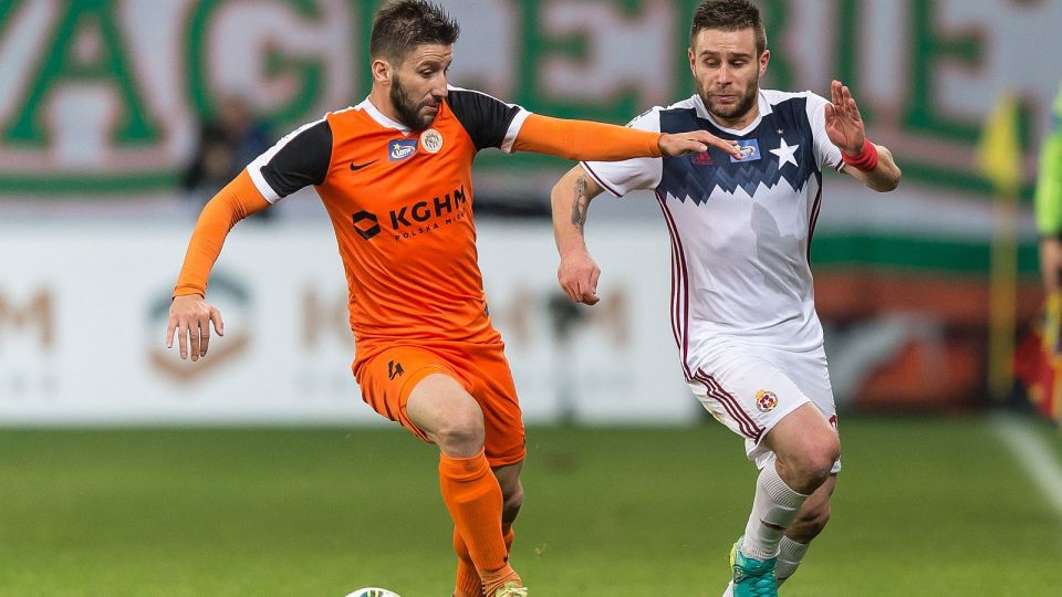 Todorovski (L) in a duel; photo: PAP