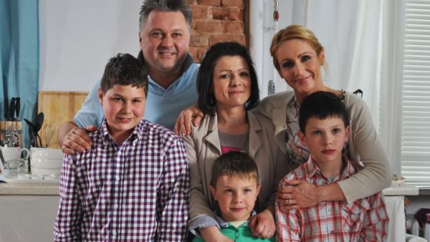 Pani Agnieszka z synami w magicznej kuchni Roberta Sowy Pani Agnieszka z synami w magicznej kuchni Roberta Sowy