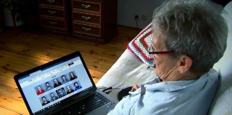 Senior w świecie internetu