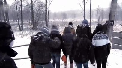 W lutym, w trakcie realizacji reportażu, pogoda utrudniała przeszukanie bagien. Ponowiono je w maju