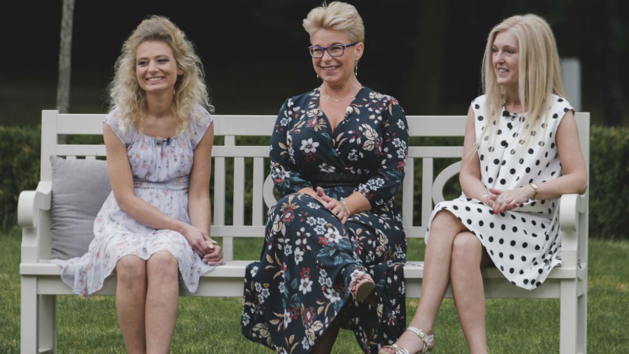 Kandydatki Marka z niecierpliwością oczekiwały na rozmowę z rolnikiem (fot. TVP)
