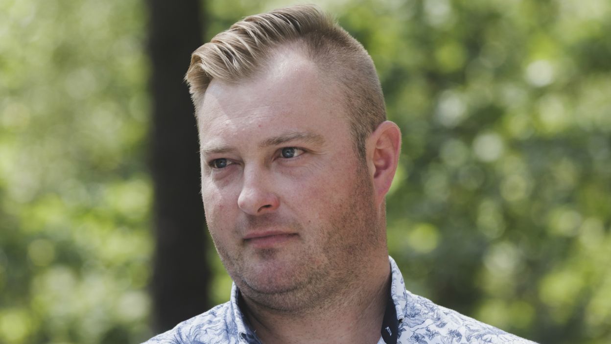Sytuacja w domu Łukasza również staje się coraz bardziej przejrzysta. Rolnik postanowił pożegnać się z jedną z kandydatek... (fot. TVP)
