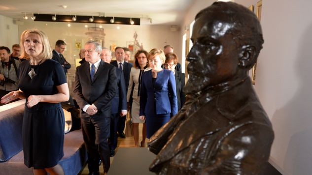 Uroczystości inaugurujące obchody Roku Henryka Sienkiewicza odbyły się w pałacu w Oblęgorku (fot. PAP/Piotr Polak)