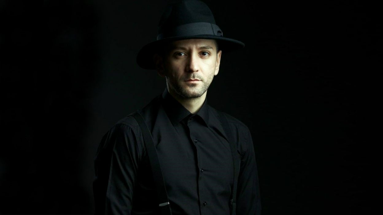 Albania: Eugent Bushpepa śpiewa od szóstego roku życia, a muzyka jest jego religią. W Lizbonie wykona utwór „Mall”, który sam skomponował (fot. Eurovision.tv)
