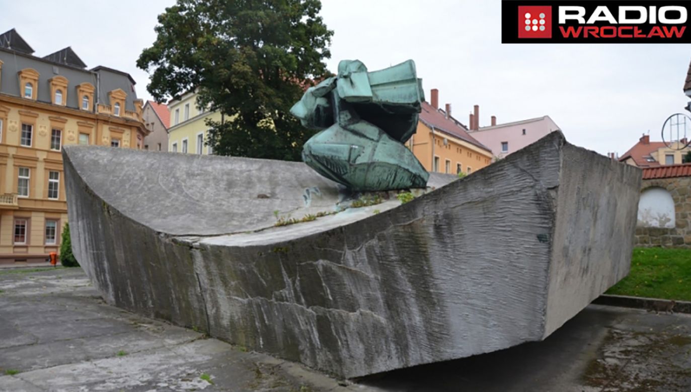 Pomnik gen. Świerczewskiego w Złotoryi (fot. Gazeta Złotoryjska)