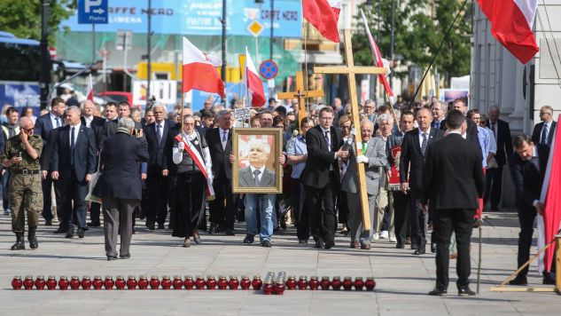 Uroczystości przed Pałacem Prezydenckim (fot. PAP/Rafał Guz)