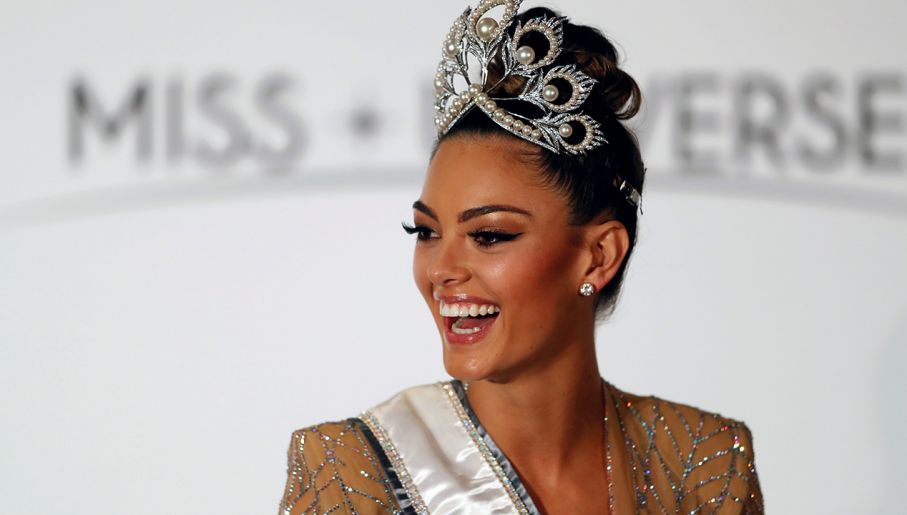♔ The Official Thread of MISS UNIVERSEŽ 2017 Demi-Leigh Nel-Peters of South Africa ♔ Uid_8db44c4484ecd0320743ee1c92b0d4de1511765632621_width_907_play_0_pos_0_gs_0_height_515