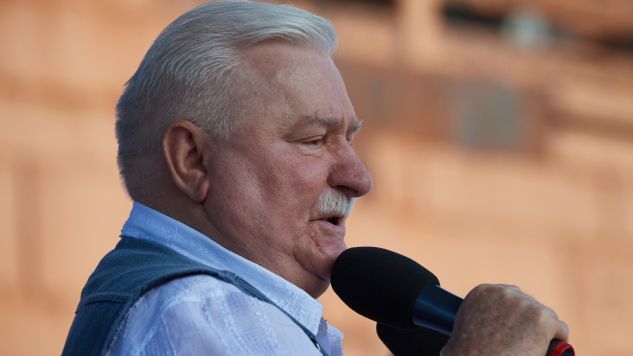 Lech Wałęsa na demonstracji w Gdańsku (fot. PAP/Adam Warżawa)