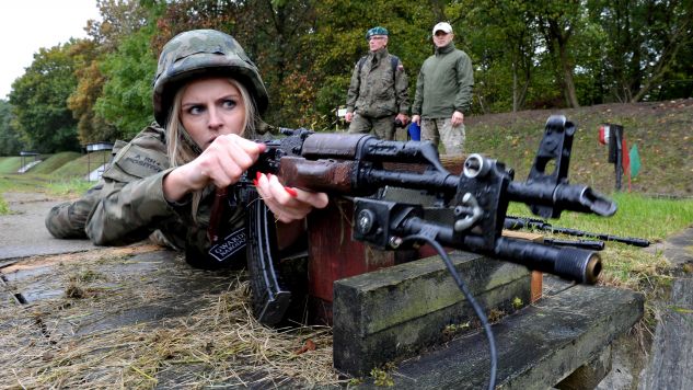 Trwa rekrutacja do Wojska Obrony Terytorialnej (fot. PAP/Marcin Bielecki)
