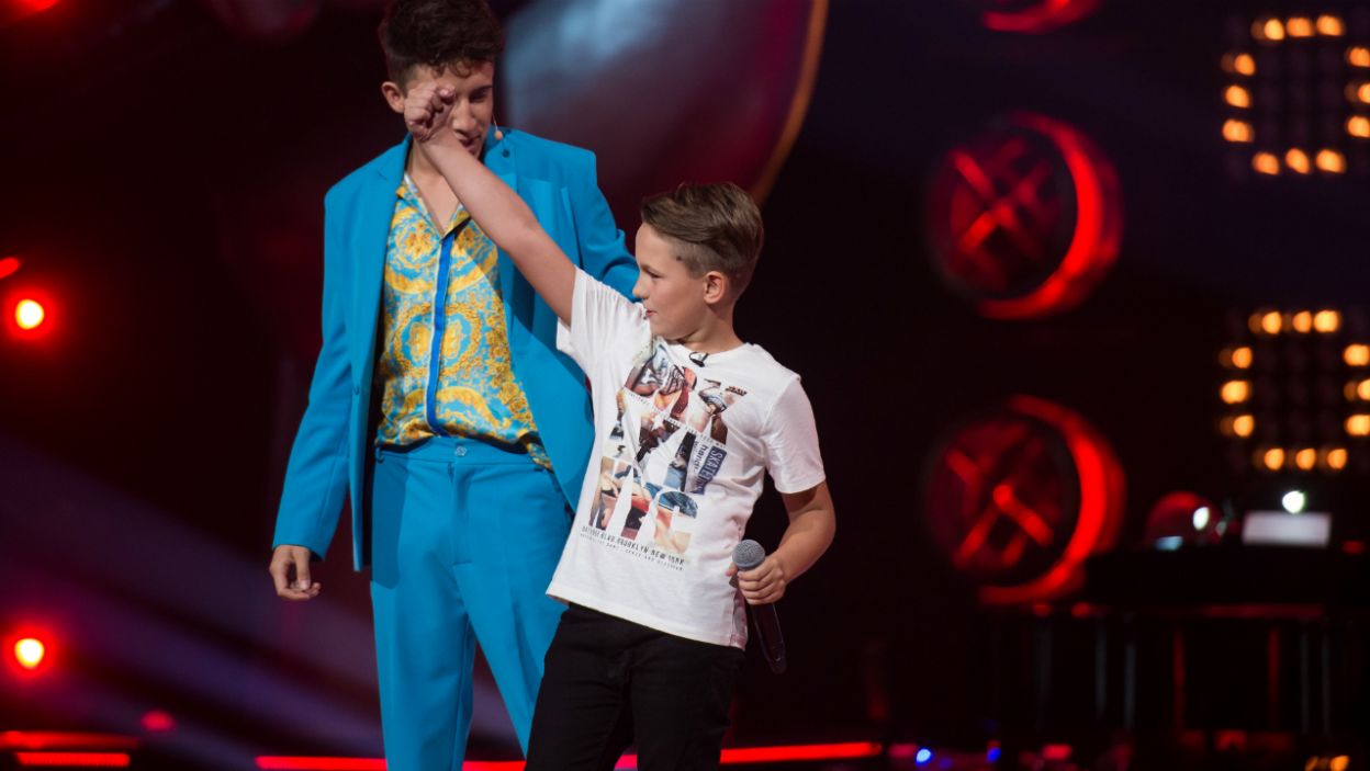Gest zwycięstwa w pełni zasłużony! Oliver Woźnicki odwrócił trzy fotele i może być z siebie dumny, a kogo wybrał na Trenera? (fot. J. Bogacz/TVP)