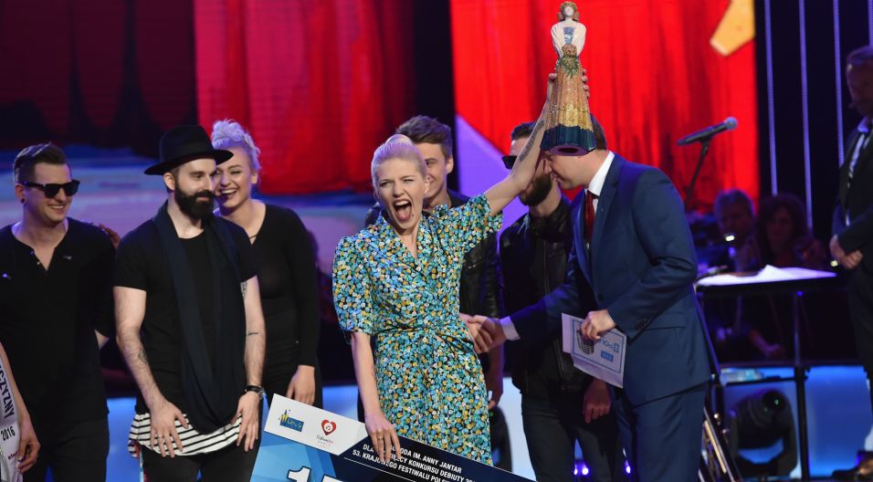 Karolinkę oraz Nagrodę Polskiego Radia zdobyła Daria Zawiałow (fot. Ireneusz Sobieszczuk)