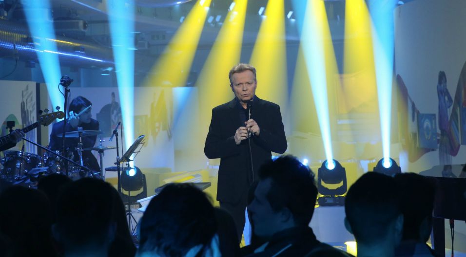 Artysta zaśpiewał na scenie w Muzeum Polskiej Piosenki (fot. Natasza Młudzik/TVP)