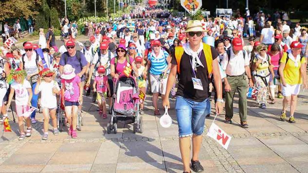 Pielgrzymów, którzy przybędą na Jasną Górę, jest ok. 24 tys. (fot. PAP/Waldemar Deska)