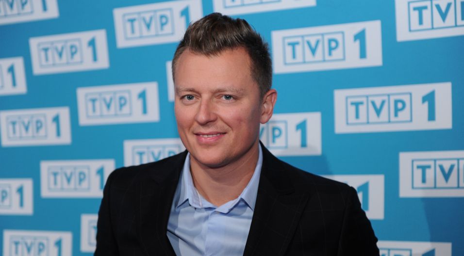 Rafał Brzozowski w tym roku zaśpiewa, ale też poprowadzi koncert (fot. Natasza Młudzik/TVP)