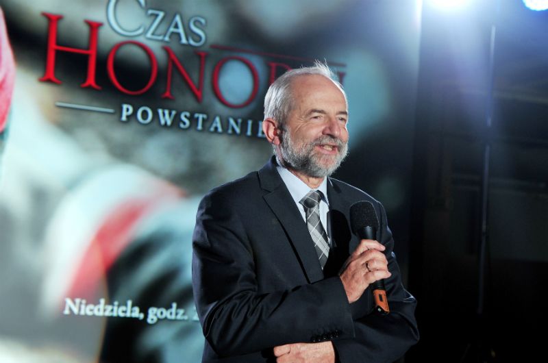 Na premierowym pokazie pierwszego odcinka „Powstania”, nie mogło zabraknąć prezesa TVP, Juliusza Brauna (fot. Jan Bogacz)