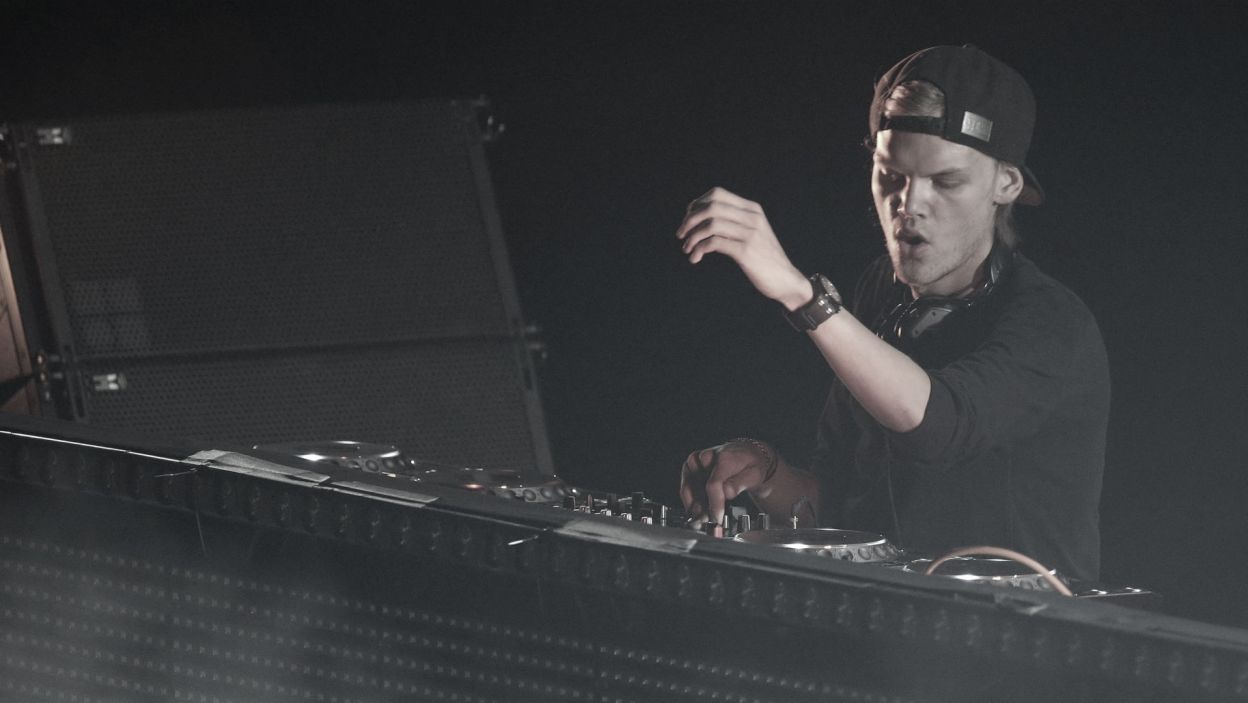 Samobójstwo przerwało karierę słynnego szwedzkiego DJ i producenta muzycznego Tima Berglinga, znanego jako Avicii (fot. PAP)