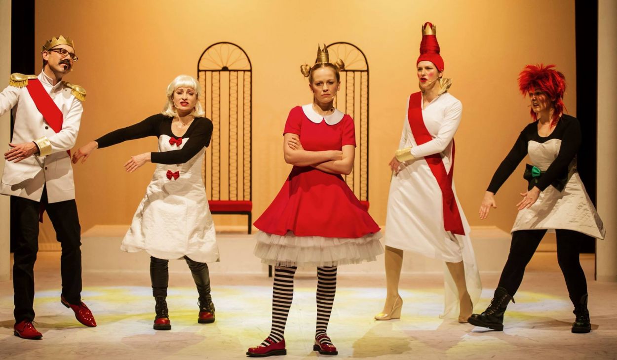 „Śpiąca Królewna” z Teatru Guliwer z Warszawy pokazana w całej Polsce