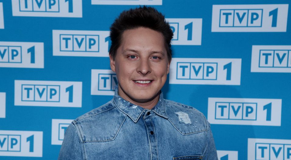 Antek Smykiewicz wystąpi u boku Moniki Lewczuk w piosence „Biegnę” (fot. Jan Bogacz/TVP)