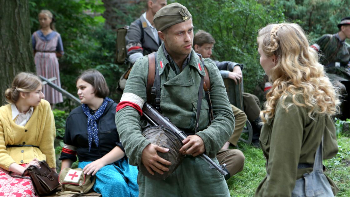 Piosenka Z Filmu Czas Honoru Powstanie Czas honoru: Powstanie: odc. 6 – Dziewczyna z tulipanami - serial