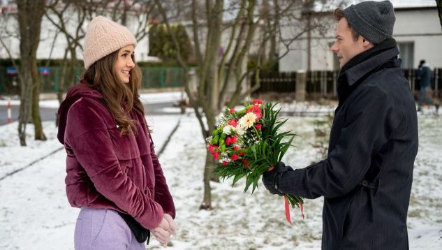 Tymczasem Nowy umówi się w końcu na randkę z Larą, koleżanką Britney - licząc na to, że tym razem uda mu się uniknąć i zombie, i kolejnych kłopotów.