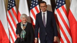 Premier Mateusz Morawiecki oraz sekretarz skarbu Stanów Zjednoczonych Janet Yellen (fot. PAP/Radek Pietruszka)