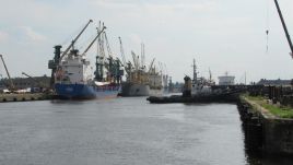 Port w Szczecinie (fot. Wikimedia Commons/Antekbojar)