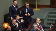 Ławy rządowe na sali plenarnej Sejmu (fot. PAP/Piotr Nowak)