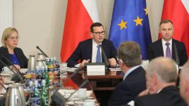 Premier Mateusz Morawiecki pozostaje na swoim stanowisku (fot. PAP/Paweł Supernak)