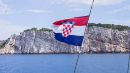Parlament Europejski pozytywnie ocenił kandydaturę Chorwacji do członkostwa w strefie euro (fot.arch. CTK Photo/Libor Sojka) Dostawca: PAP/CTK)