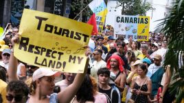 People take part in a protest to demand an urgent rethink of the Canary Islands’ tourism model and freeze the number of tourists, in Santa Cruz de Tenerife, Canary Islands, Spain, April 20, 2024. Photo: PAP/EPA/ALBERTO VALDES 