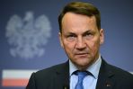 Sikorski z zamknięciu granicy z Białorusią: reżim może nie zostawić nam innej możliwości