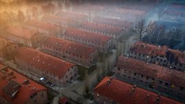 27 stycznia 2020 r. przypada 75. rocznicę wyzwolenia obozu Auschwitz-Birkenau (fot. Christopher Furlong/Getty Images)