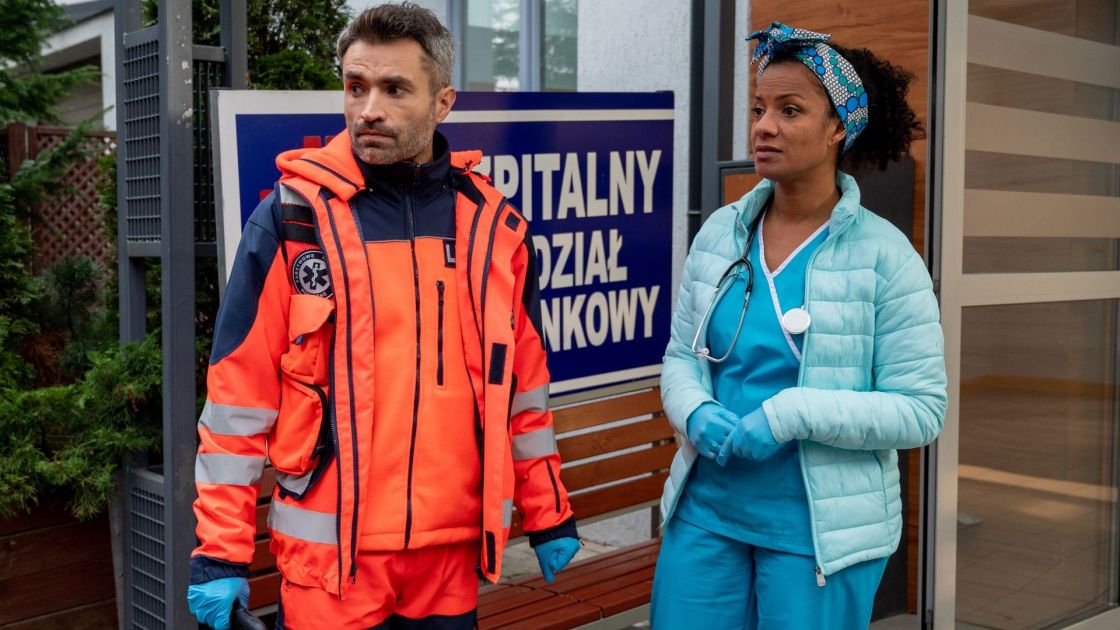 Na sygnale: odc. 347 – Tylko nie Święta - serial telewizyjny, Oglądaj ...