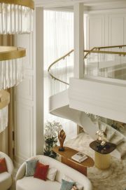 The two floors are linked by a spectacular stairwell. Photo: press materials / VAAV / Yassen Hristov