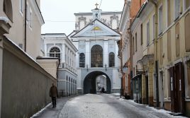 Ostra Brama w Wilnie będzie przystosowana dla osób niepełnosprawnych / fot. PAP - Rafał Guz