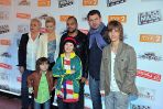 „Rodzinka.pl”: stylistka Anna Męczyńska, Małgorzata Kożuchowska, reżyser Patrick Yoka, Tomasz Karolak  i Boscy synowie (fot.TVP)