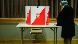 W terminie 14 dni od publikacji uchwały PKW marszałek Sejmu wyda postanowienie o zarządzeniu wyborów (fot.  Omar Marques/Getty Images)