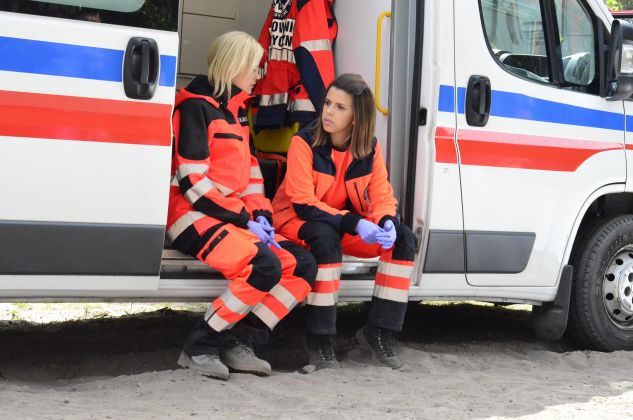 Tymczasem Martyna zdobędzie się w końcu na odwagę i zdradzi doktor Reiter, że miała romans z jej mężem. Czy dziewczyna zezna to również w sądzie – i pomoże Annie w uzyskaniu rozwodu?