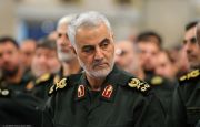 Касем Сулеймани во время встречи верховного лидера Ирана аятоллы Али Хаменеи со стражами революции в Тегеране, Иран. 18 сентября 2016 года. Фото: Iranian Supreme Leader Press Office / Anadolu Agency/ABACAPRESS.COM